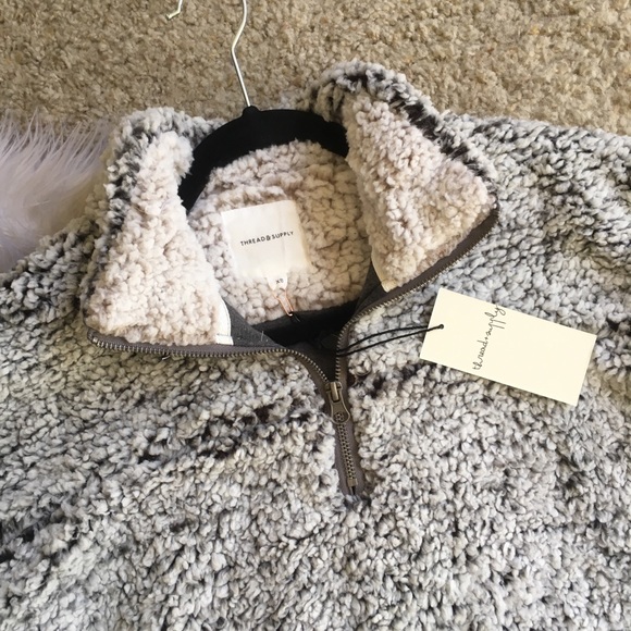 *1 LEFT* - Thread & Supply Charcoal Wubby Pullover - Picture 4 of 8